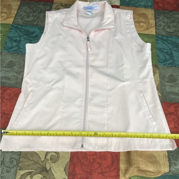 Women's Light Pink Zip-Front Sleeveless Vest Weekend Traffic Sport Size M - Picture 4 of 7